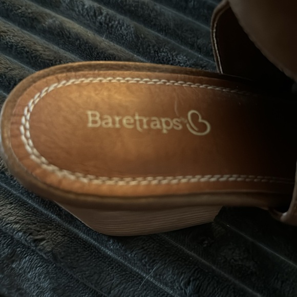 8.5M BareTraps ❤️ Brown Bootie EUC - Picture 4 of 5